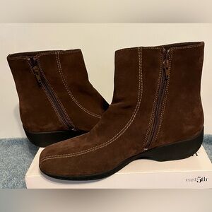 Clarks Women’s Dark Brown Suede Ankle Boots